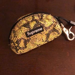 Supreme coin pouch